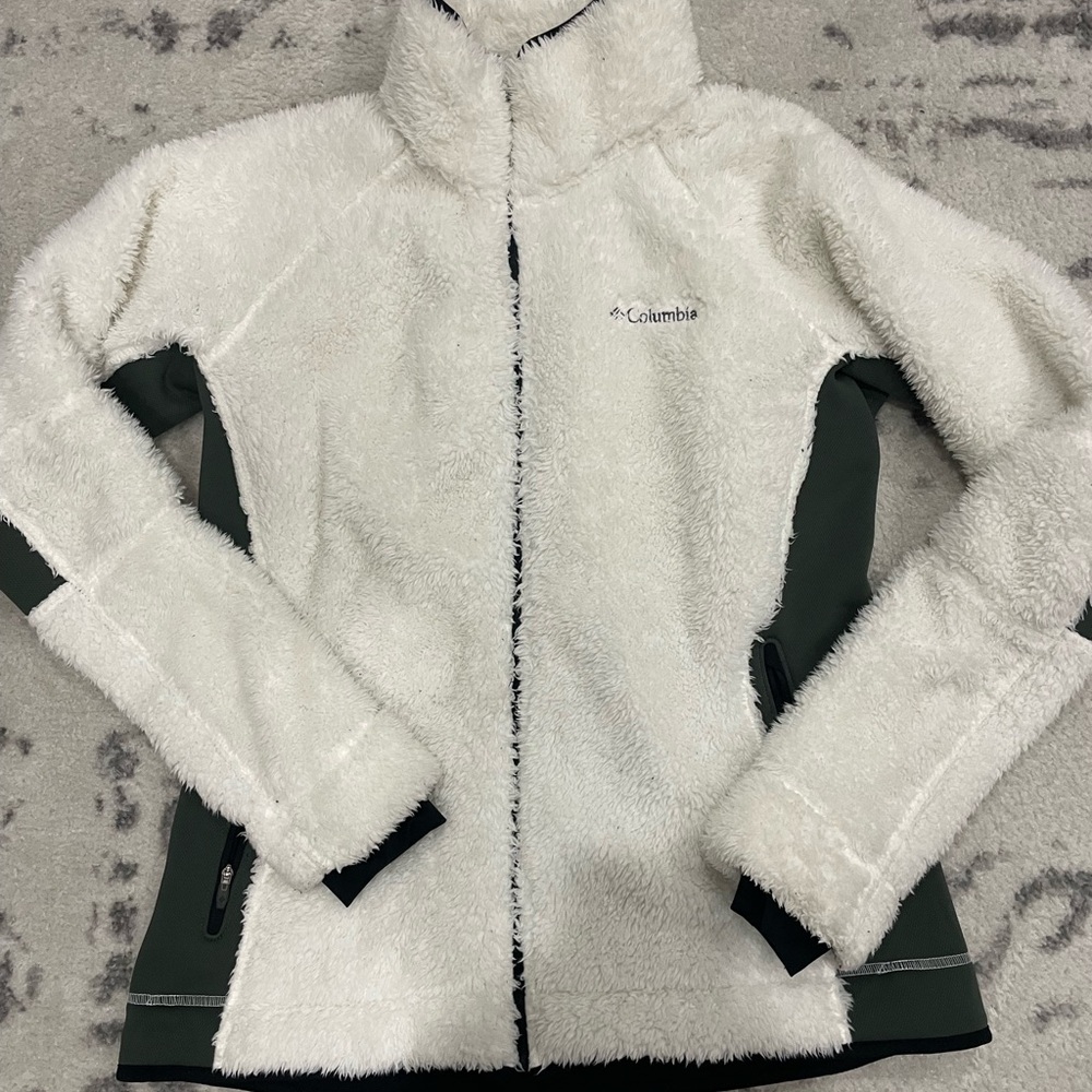 EUC Columbia Pearl Plush II Sherpa Jacket Large